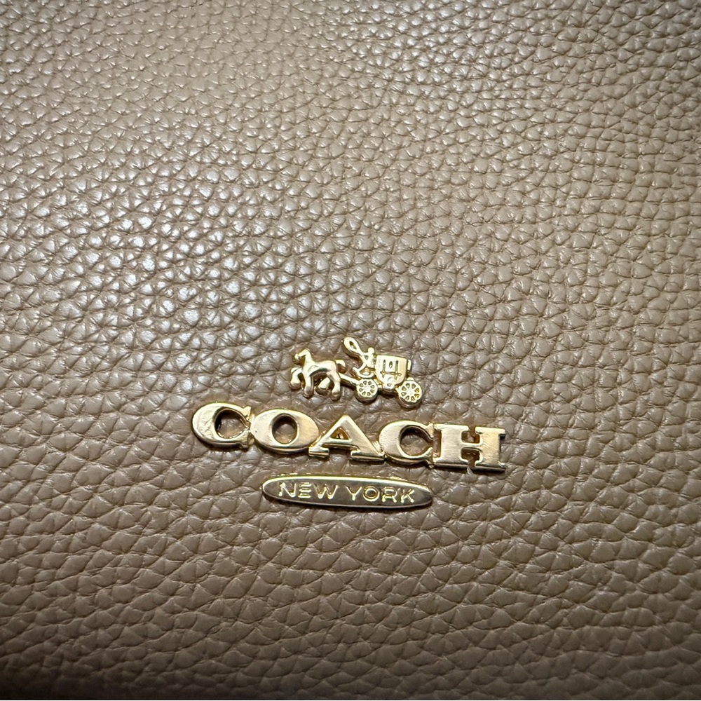 Coach Brown Leather Shoulder Bag - Picture 4 of 6
